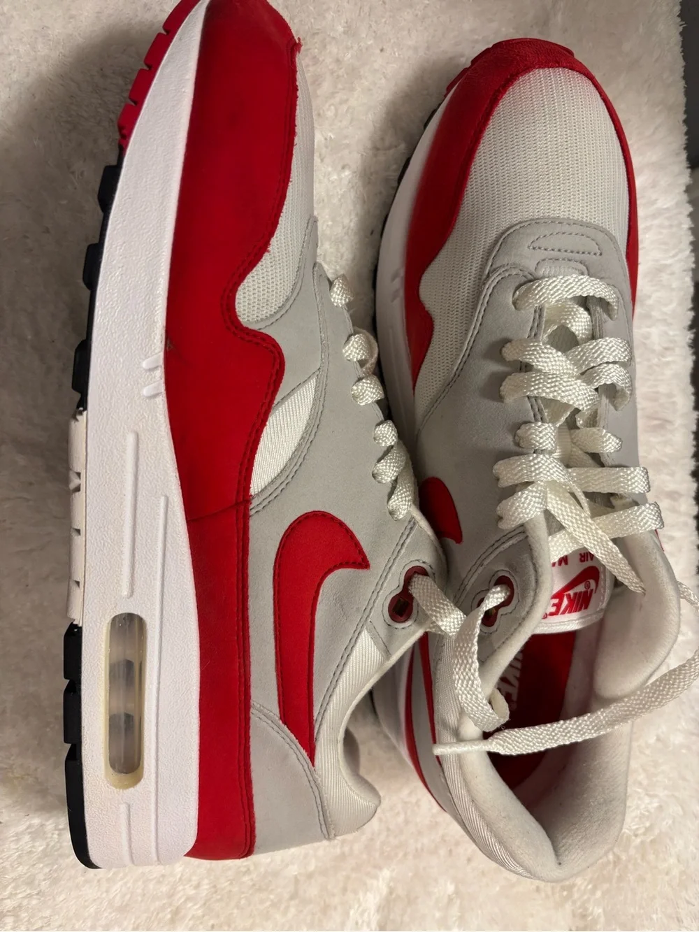 Nike breathable white